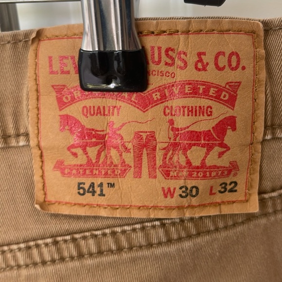 Levi's Men's 514 Straight Fit Denim Jean size 30x32 - Picture 2 of 9